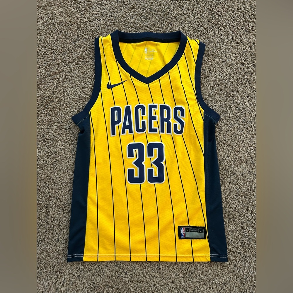 Myles Turner #33 Indiana Pacers NBA Nike Jersey medium